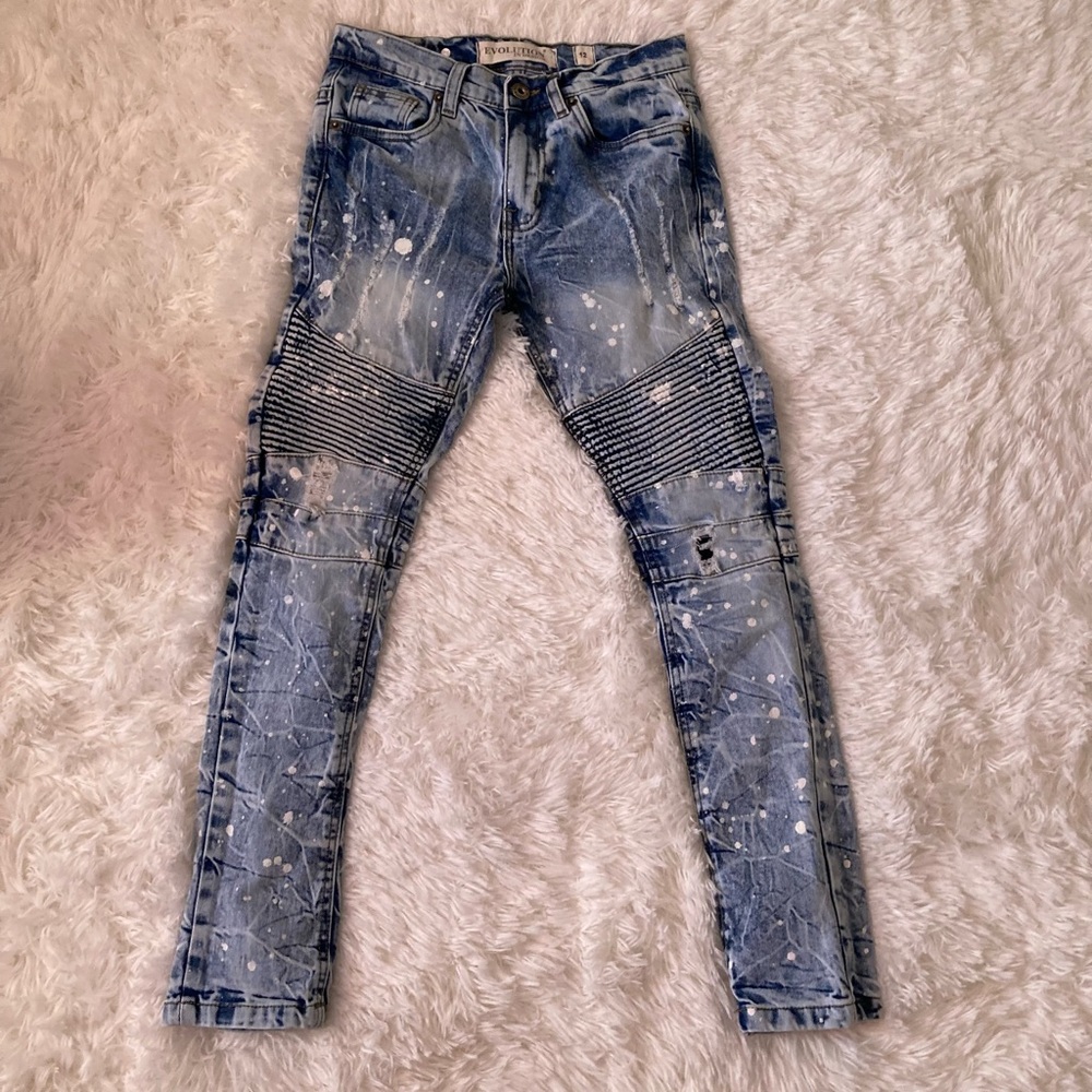 Boys ripped jeans